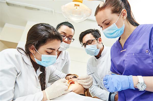 responsive-web-design-medicus-00090-dentistry